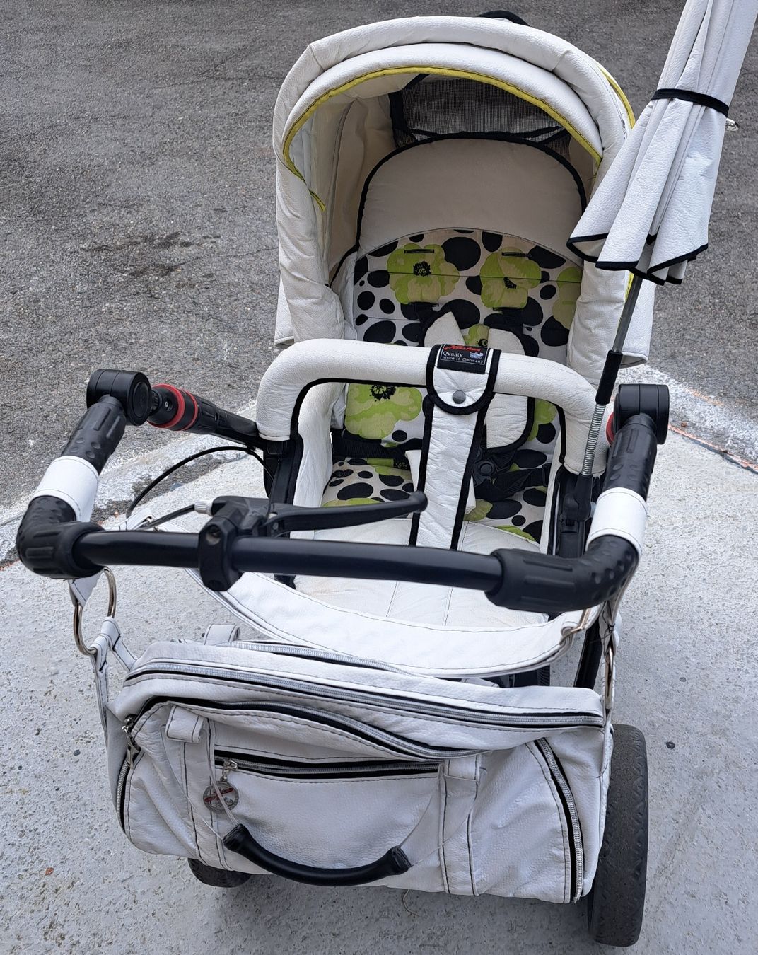 Hartan Carrozzine: Hartan Kinderwagen – Usato da Heiligkreuz (Mels) venduto da gre_hh7q 1