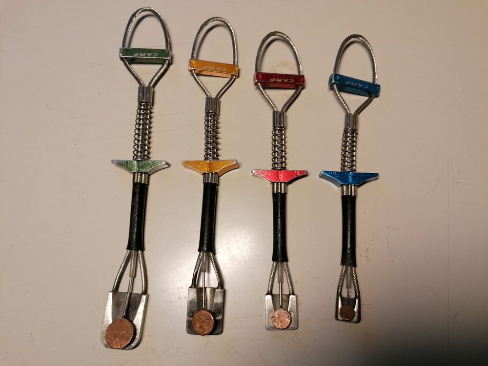 Zum Klettern Camp Ball Nuts SET Kaufen auf Ricardo