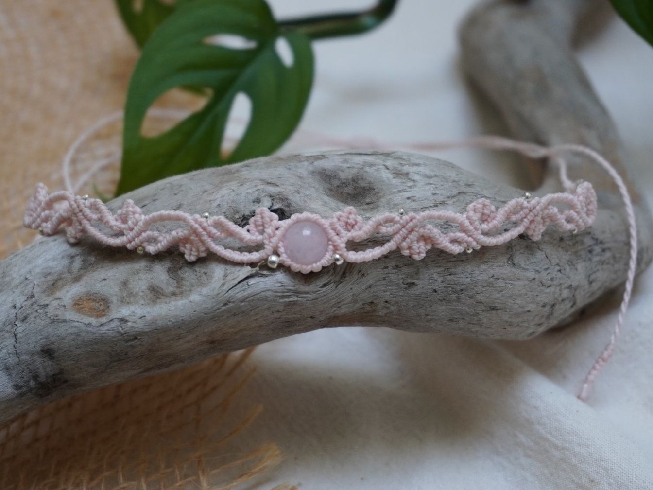 Catenine: amara - Makramee Choker-Halskette - Personalisierbar – Nuovo (secondo la descrizione) da Heerbrugg venduto da R.St27