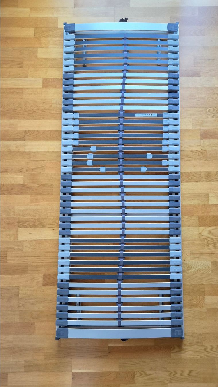 Jysk Sommiers: Lattenrost verstelbar 80x200 cm – D'occasion à Winterthur par Lecrae 2