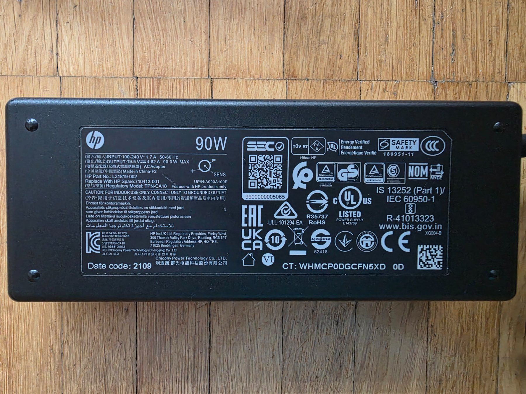 Hewlett Packard Caricabatterie: Notebook Netzteil HP 90W – Usato da Dübendorf venduto da nei_8zdf 1