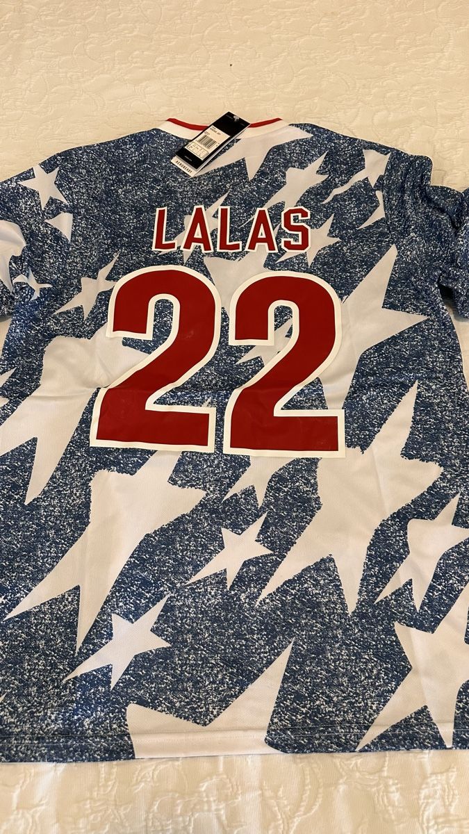 Canottiere & Pantaloni: Alexi Lalas 22 - USA Jersey 1994 – Nuovo (secondo la descrizione) da Oberrieden venduto da jon_5cl2 1