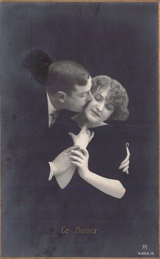 Cartoline postali: Romantik: Le Baiser, datée/datiert 1917 – Usato da Frauenfeld venduto da POML