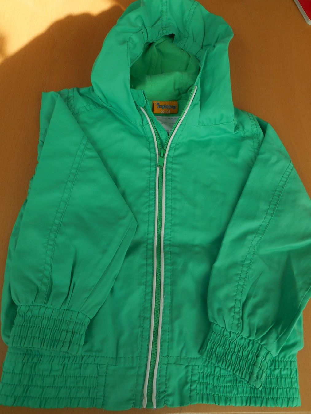 Giacche & Cappotti: Leichte Sommerjacke Gr. 98/104 – Usato da Nussbaumen AG venduto da Sumopi