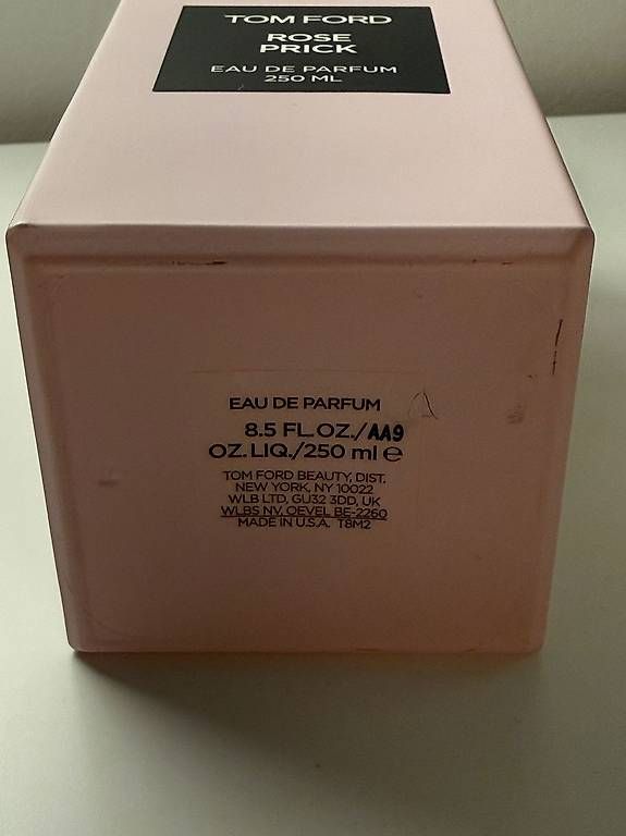 Tom Ford Profumi & Eau de Toilette: Tom Ford Parfum 2x 250nl – Nuovo (secondo la descrizione) da Zürich venduto da pinish 3