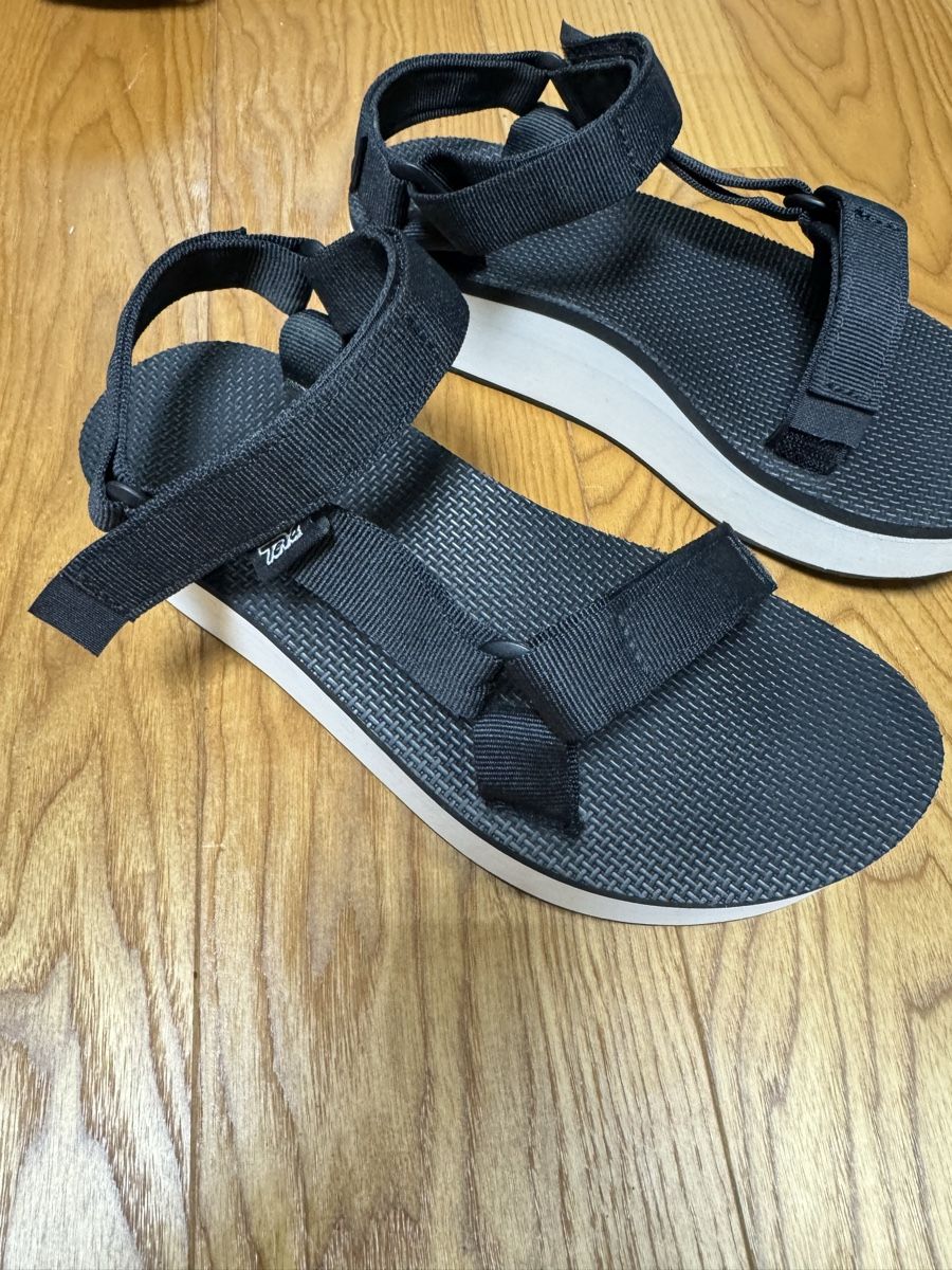 Teva Scarpe da donna: Teva Sandalen, Gr. 38 - – Nuovo (secondo la descrizione) da Haldenstein venduto da nicB74 1