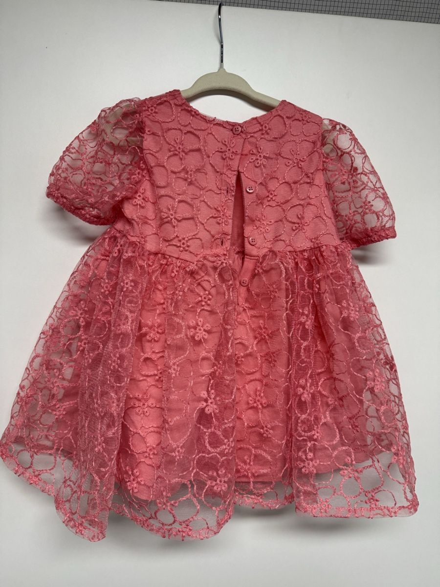 Vestiti & Gonne: Mädchenkleid Gr.86 – Usato da Bettwiesen venduto da Maori6 1