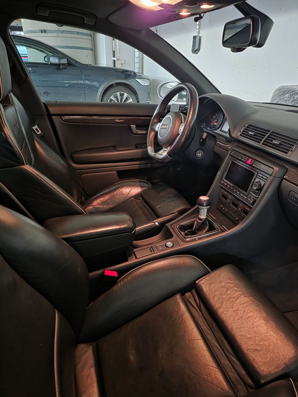 Audi Automobili: RS4 B7 Avant – Usato da Zürich venduto da LL94 7