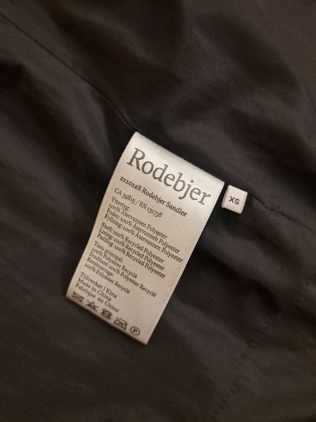 Mäntel: Rodebjer Steppmantel XS, schwarz – Gebraucht aus Chur von Ahorna 2