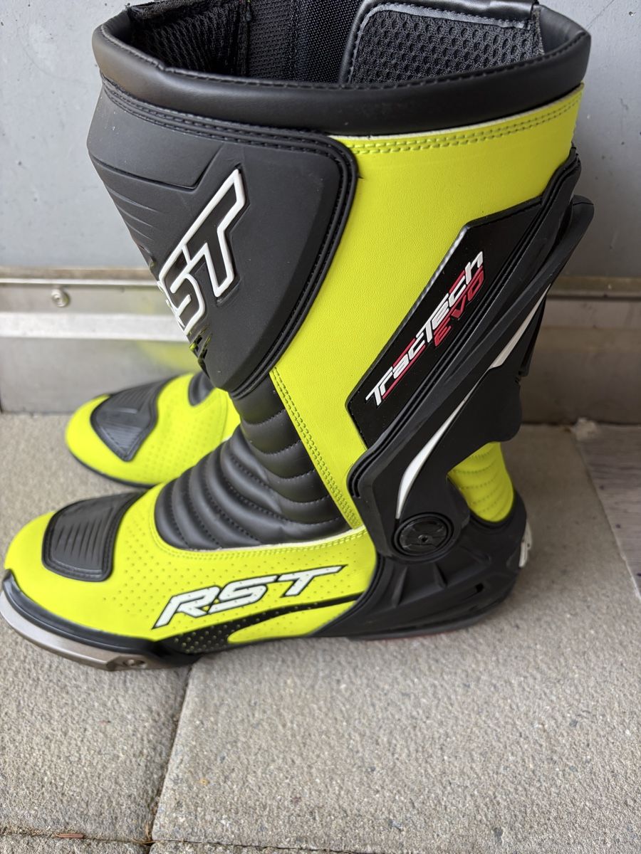 Herrenschuhe: Motorradstiefel RST Tractech Evo – Gebraucht aus Kägiswil von bla55 1