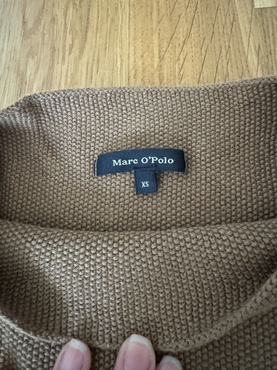 Pulls & Sweat-shirts: Pullover – D'occasion à Beringen par ste_bh8w 1