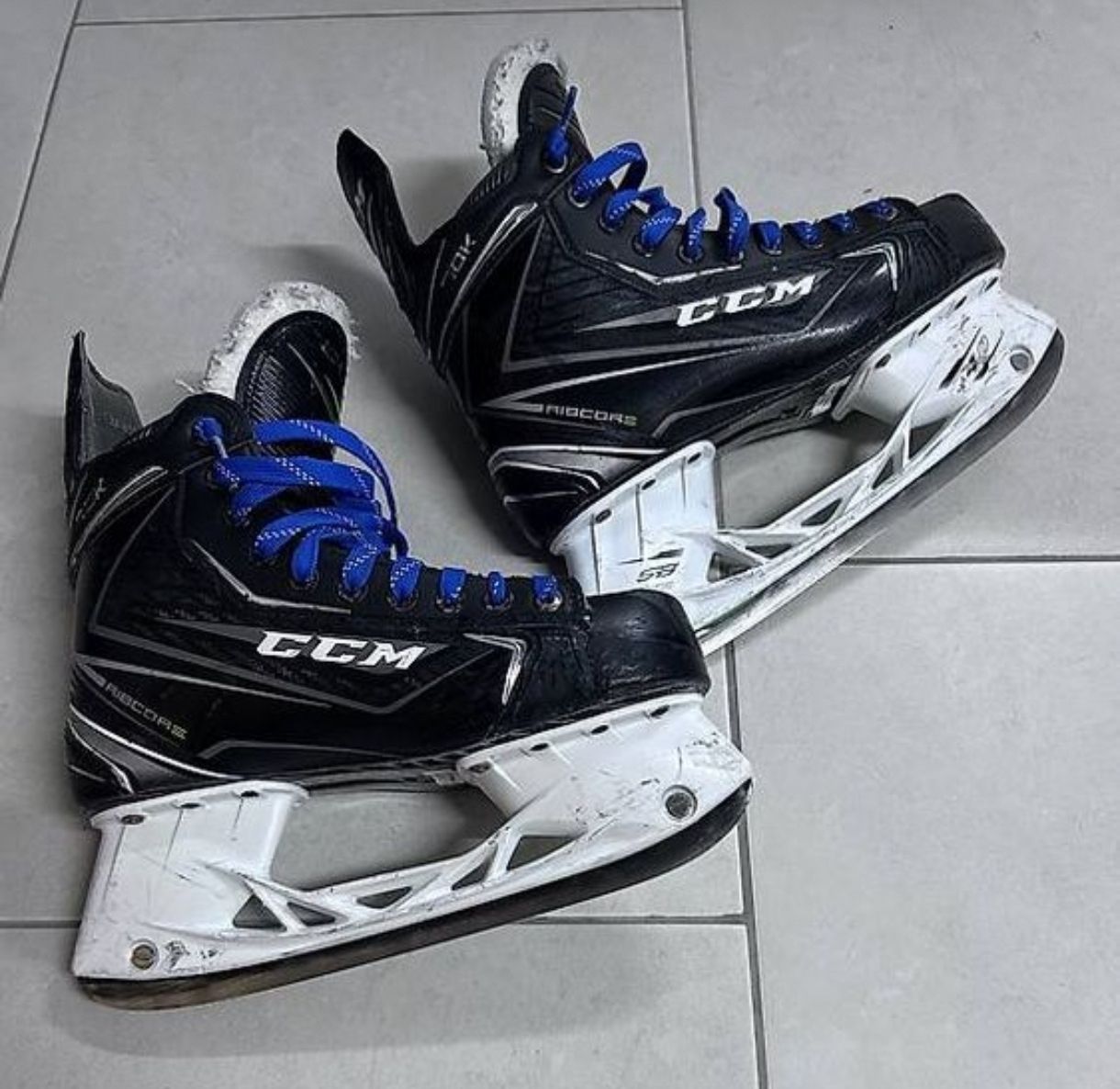 Ccm Pattini da ghiaccio: Schlittschuhe CCM Ribcore 70K – Usato da Othmarsingen venduto da Othm13