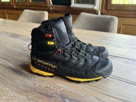 La Sportiva TXS GTX Wanderschuhe Gr. 44 Herren Damen Top Zus