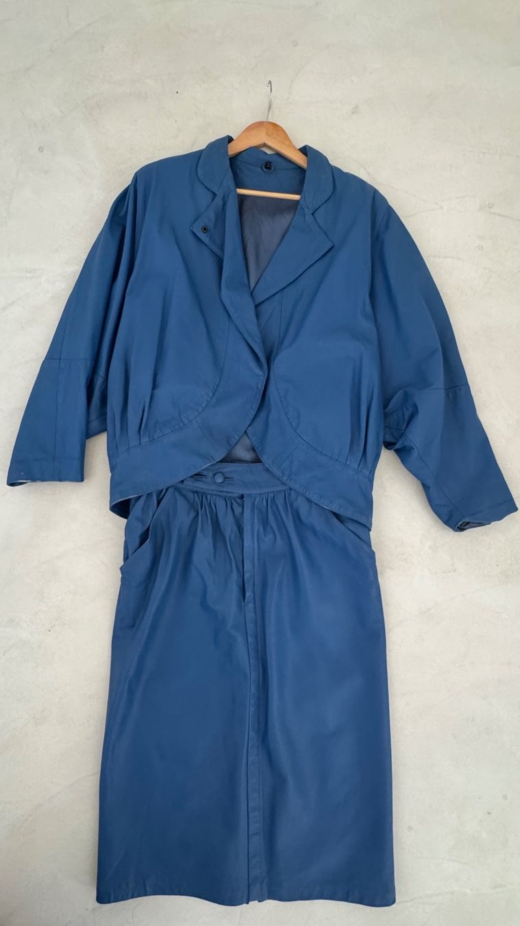 Anzüge & Kostüme: Sublime ensemble des années 80 en cuir – Gebraucht aus giffers von sev_c9x9 6