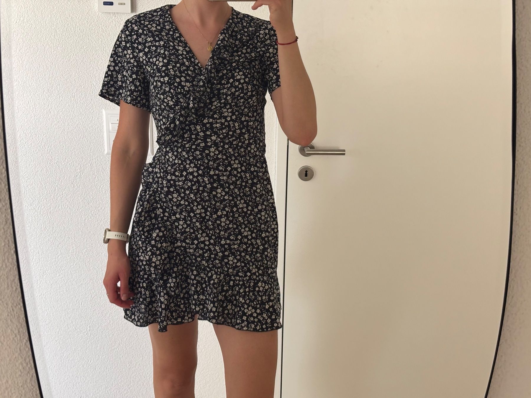 Only Robes: Only Wickel-Sommerkleid – Neuf (Voir description) à Dübendorf par jpr_scw7