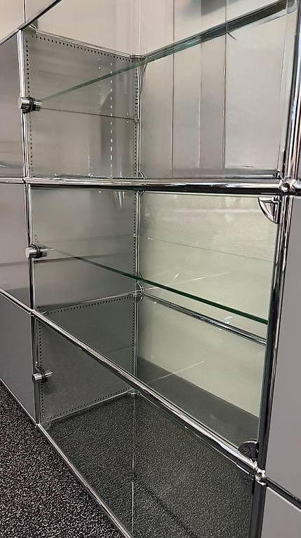 USM Altro in Decorazioni & Accessori: USM Haller Sideboard – Usato da Münchenstein venduto da Schi.77 1