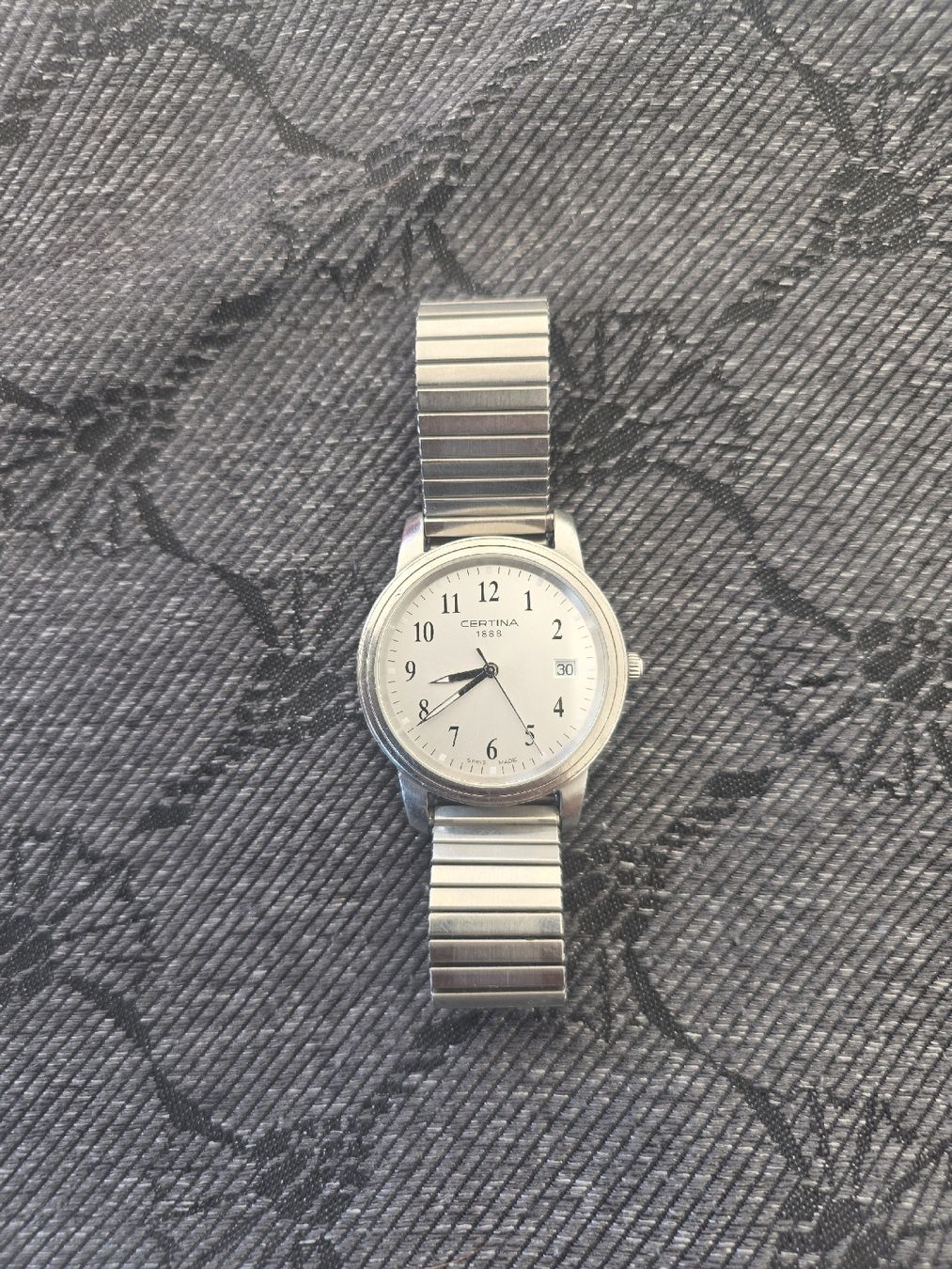 Certina Uhren: Certina 1888 Quartz  – Gebraucht aus Spreitenbach von Je_3011