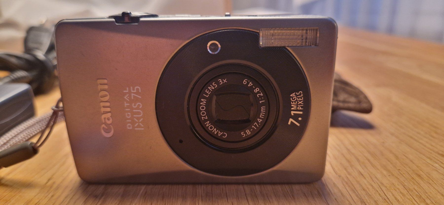 Canon Fotocamera: Canon IXUS 75 Digitalkamera TOP! – Usato da Zürich venduto da Lina049