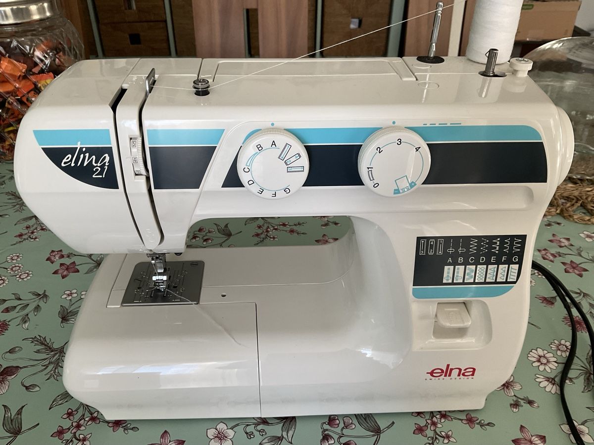 Elna Macchine da cucire: Sewing machine – Usato da Winterthur venduto da dve_j2q8 1