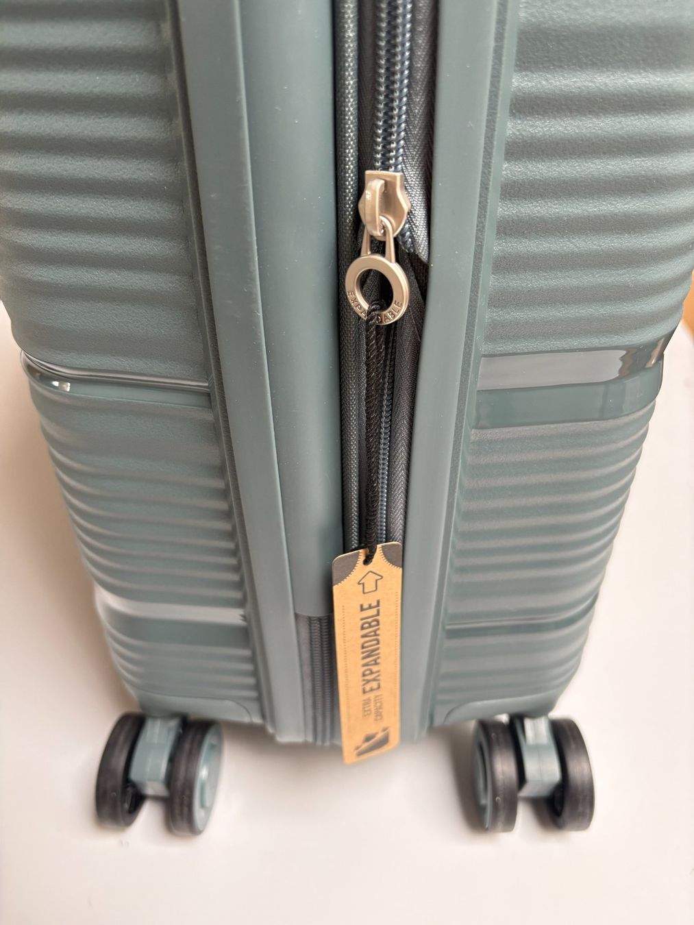 Altro in Aeronautica: Gladiator - Bionic Cabin Trolley in Grün – Nuovo (secondo la descrizione) da Zug venduto da isdach 4