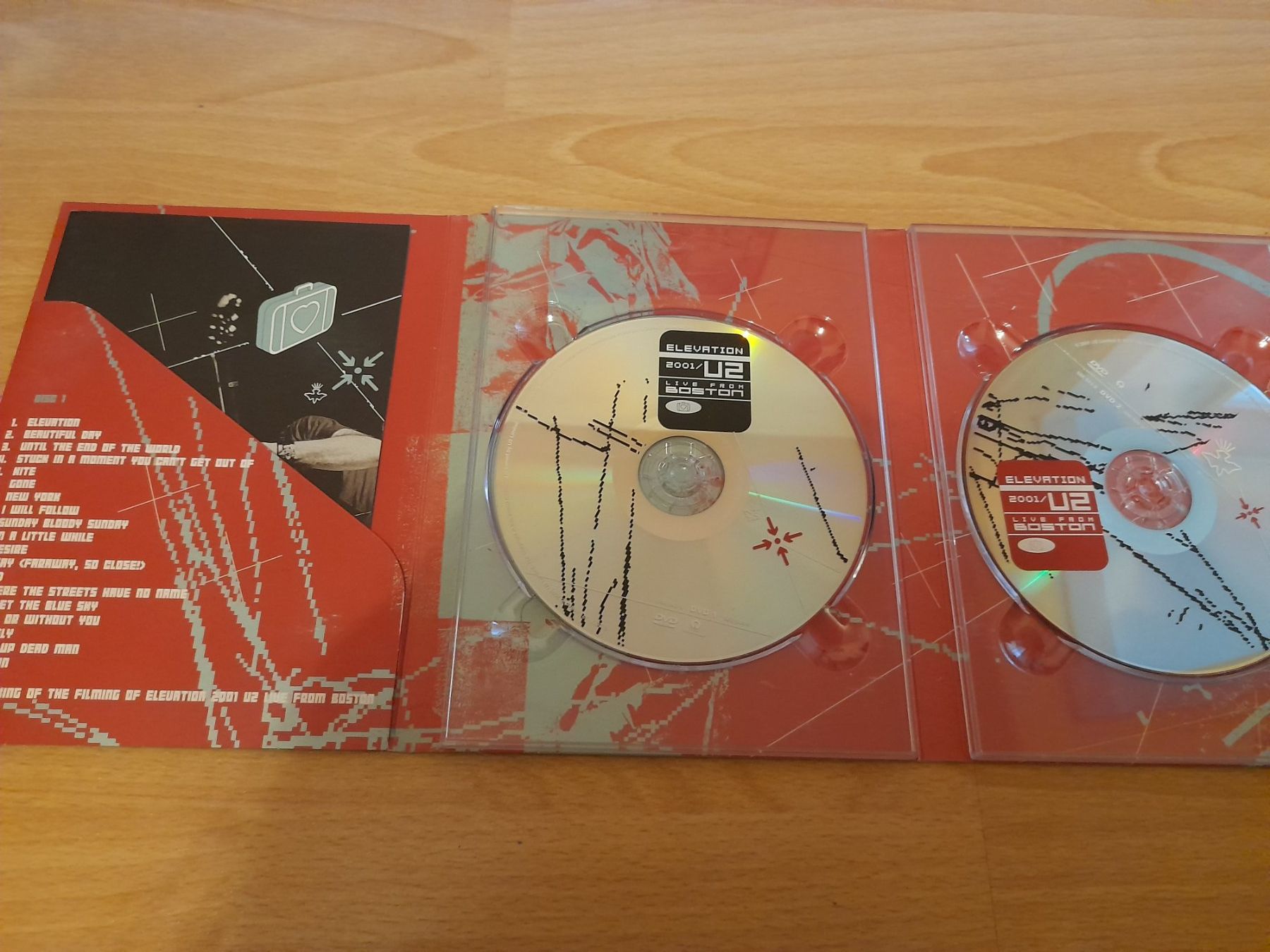 Tutti i DVDs: 2 DVD U2 - Elevation 2001 - Live From Boston – Usato da Lustmühle venduto da chevi03 2