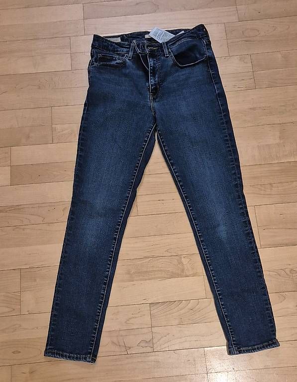Jeans: Levis 721 Skinny Gr 27 L 28 – Usato da Frauenfeld venduto da filipak 2