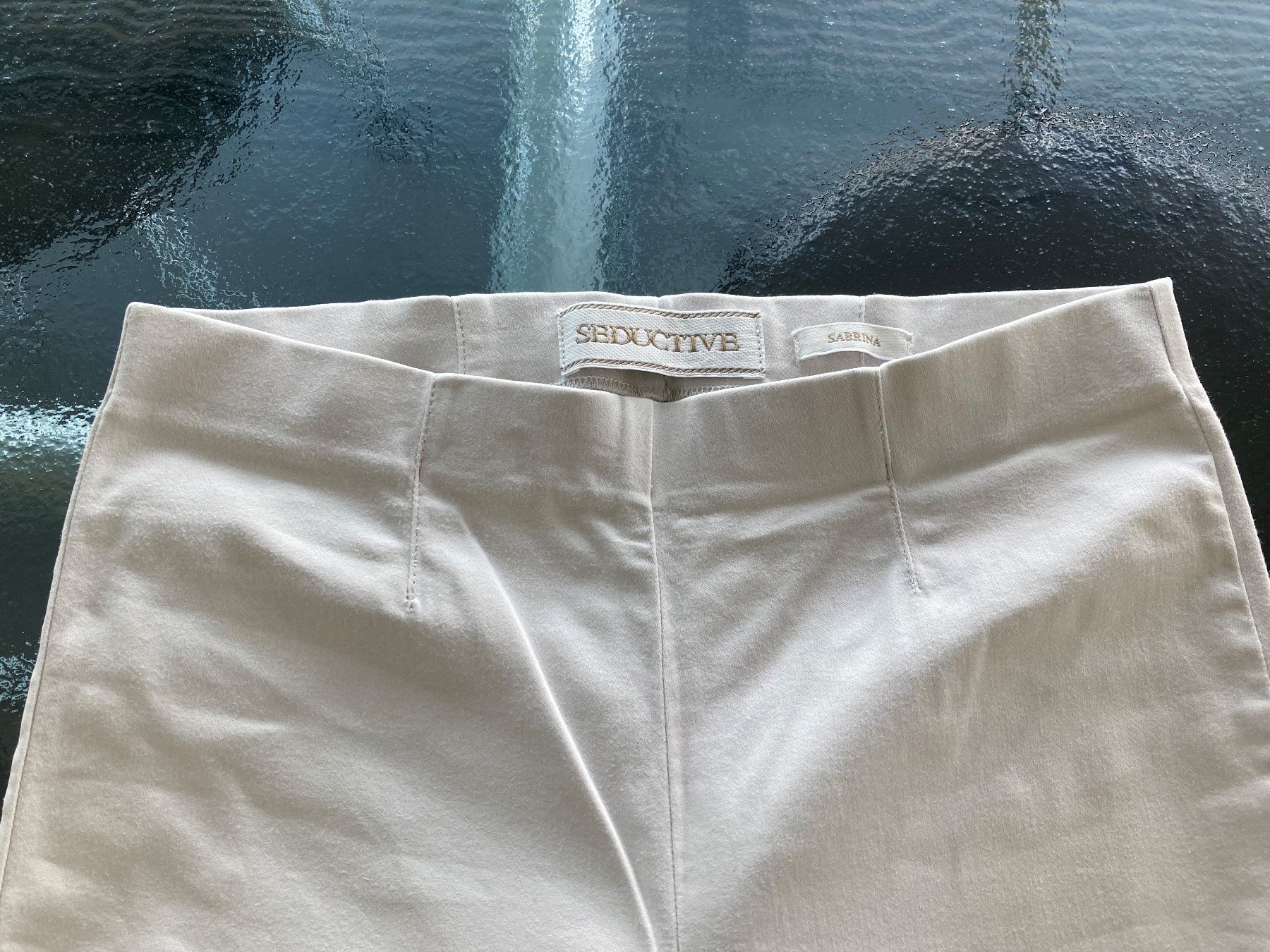 Pantaloni: SEDUCTIVE Damenhose Mod. SABRINA, Gr. 34, Sandfarbe, iconic – Usato da Zürich venduto da einefreude 4