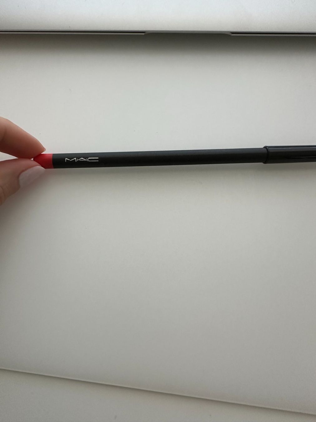 Mac Cosmetics Make-up: Mac lip pencil lasting sensation – Nuovo (secondo la descrizione) da Courgevaux venduto da Qwertz111320