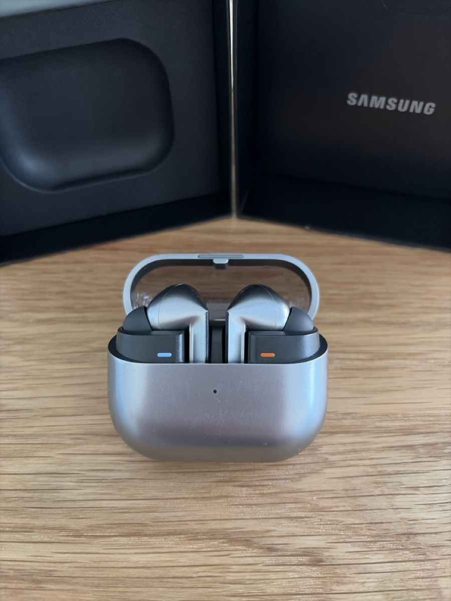 Samsung Cuffie: Samsung Galaxy Buds 3 Pro  – Usato da Ostermundigen venduto da NX-3072 1