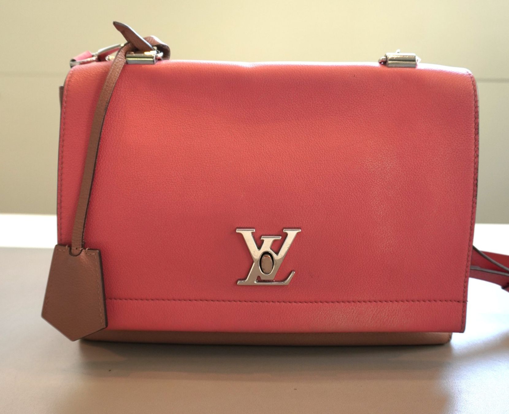 Louis Vuitton Borse da donna: Louis Vuitton Twist Lockme – Usato da Genève venduto da Harold-W