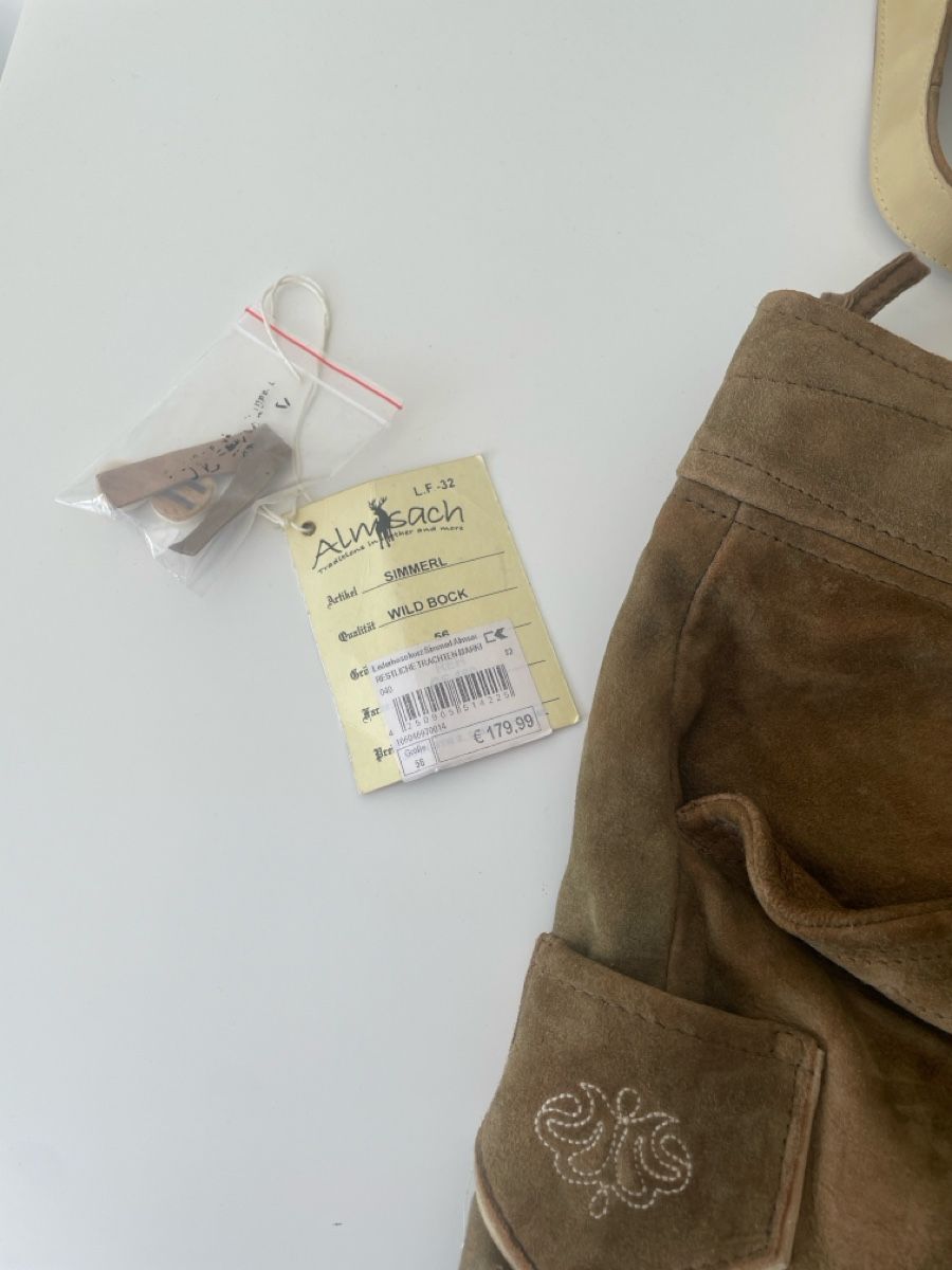 Pantaloni: Almsach Tracht Lederhose – Usato da Zürich venduto da toe_7gmv 1