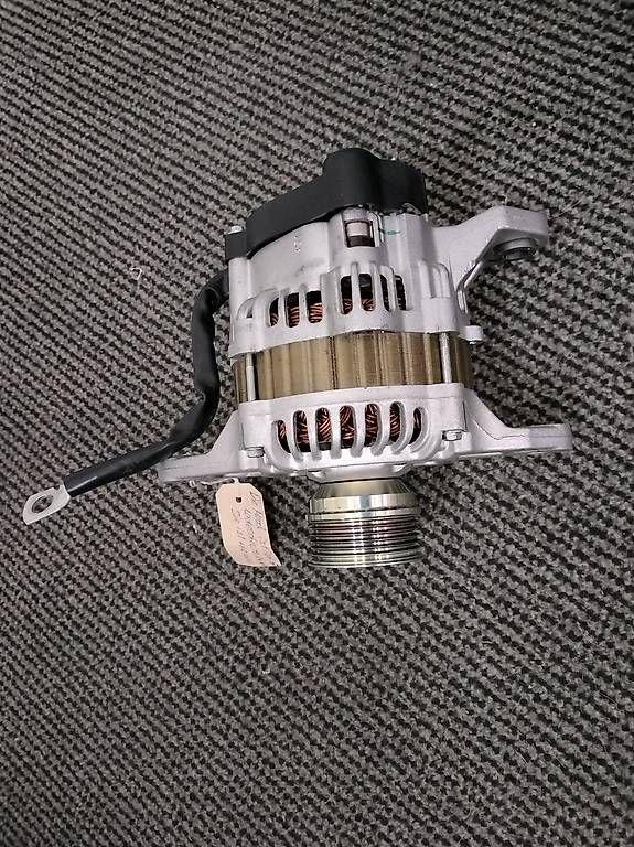 Accessori per altri veicoli: Alternator Lichtmaschine – Usato da Humlikon venduto da Frango02 2