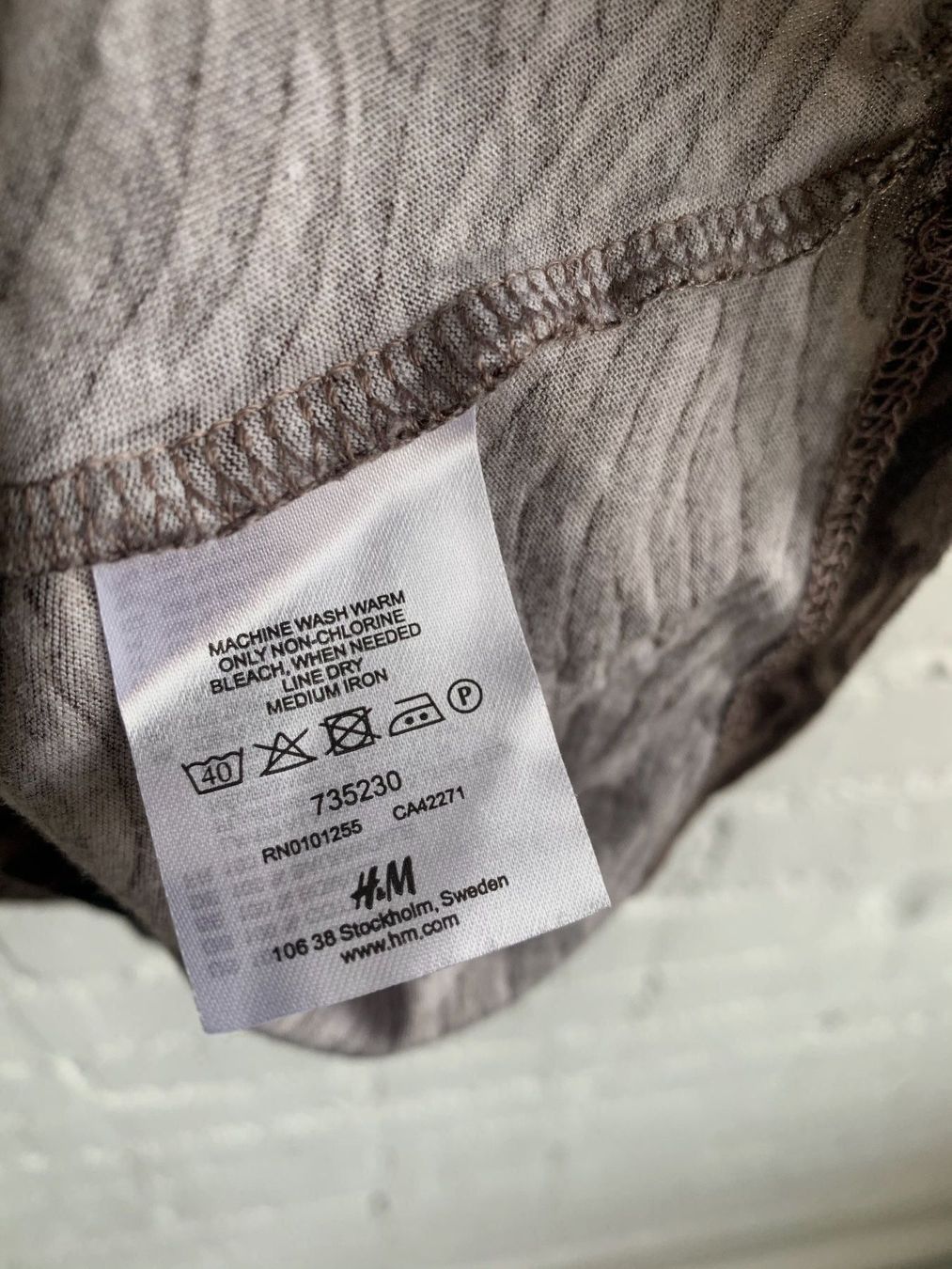 H&M Top: Braunes Top mit Muster von H&M – Usato da Bern venduto da Fraeuleinhonig 4