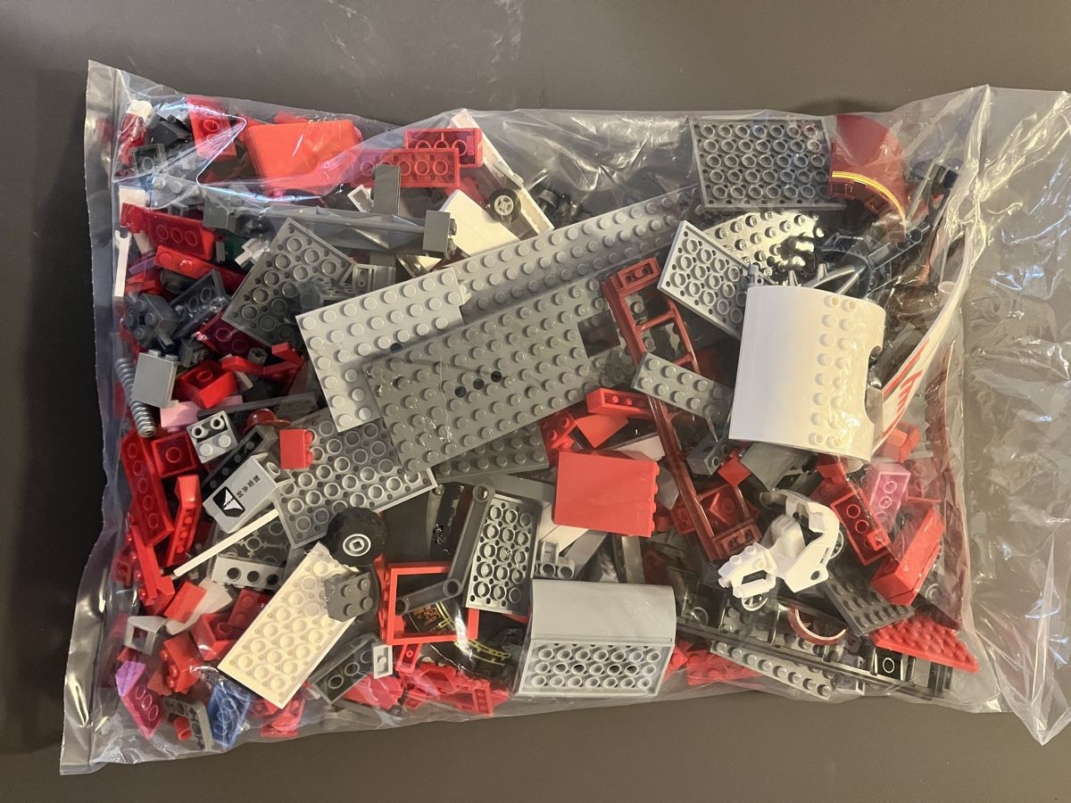 Lego Giocattoli: 1kg lego  – Usato da Schaffhausen venduto da vonallmenN