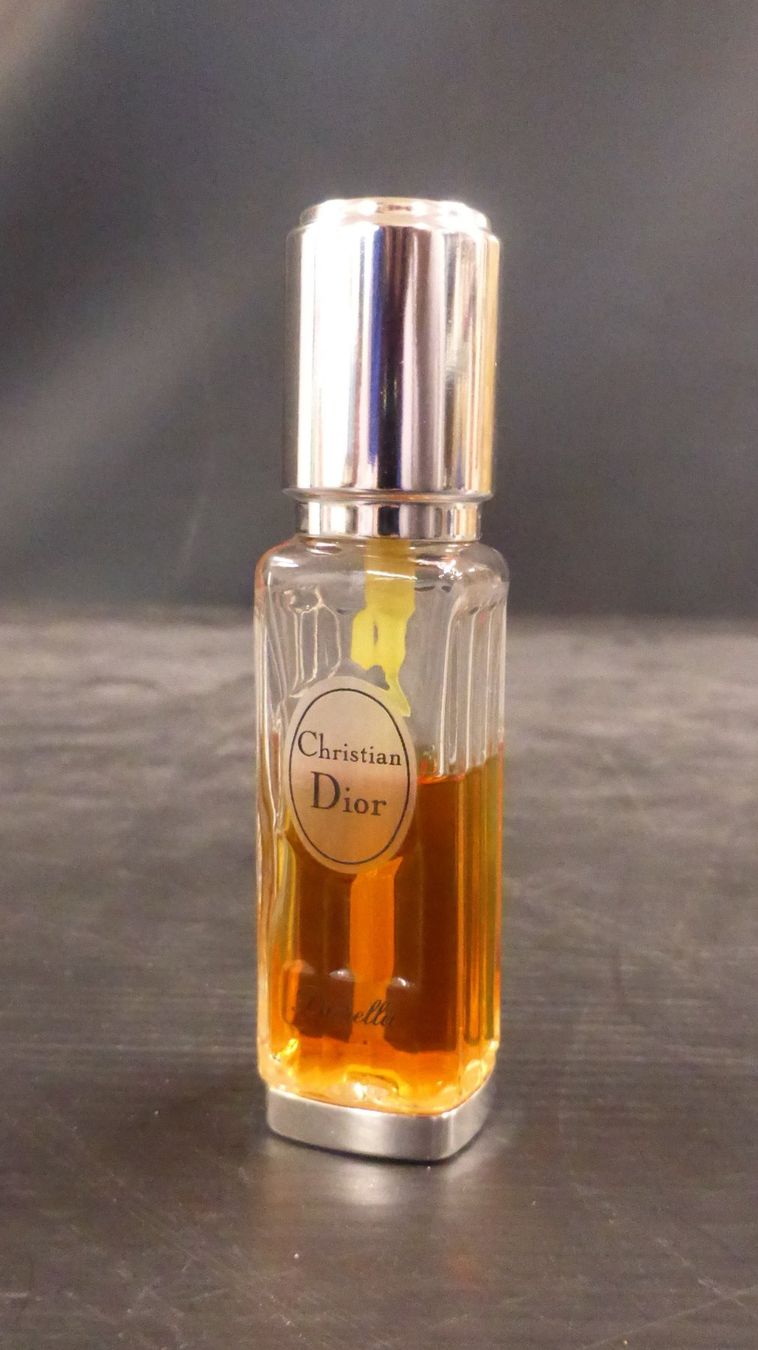Dior Parfums & Eau de Toilette: Christian Dior Diorella Parfum – D'occasion à Basel par bk_brockibasel 2