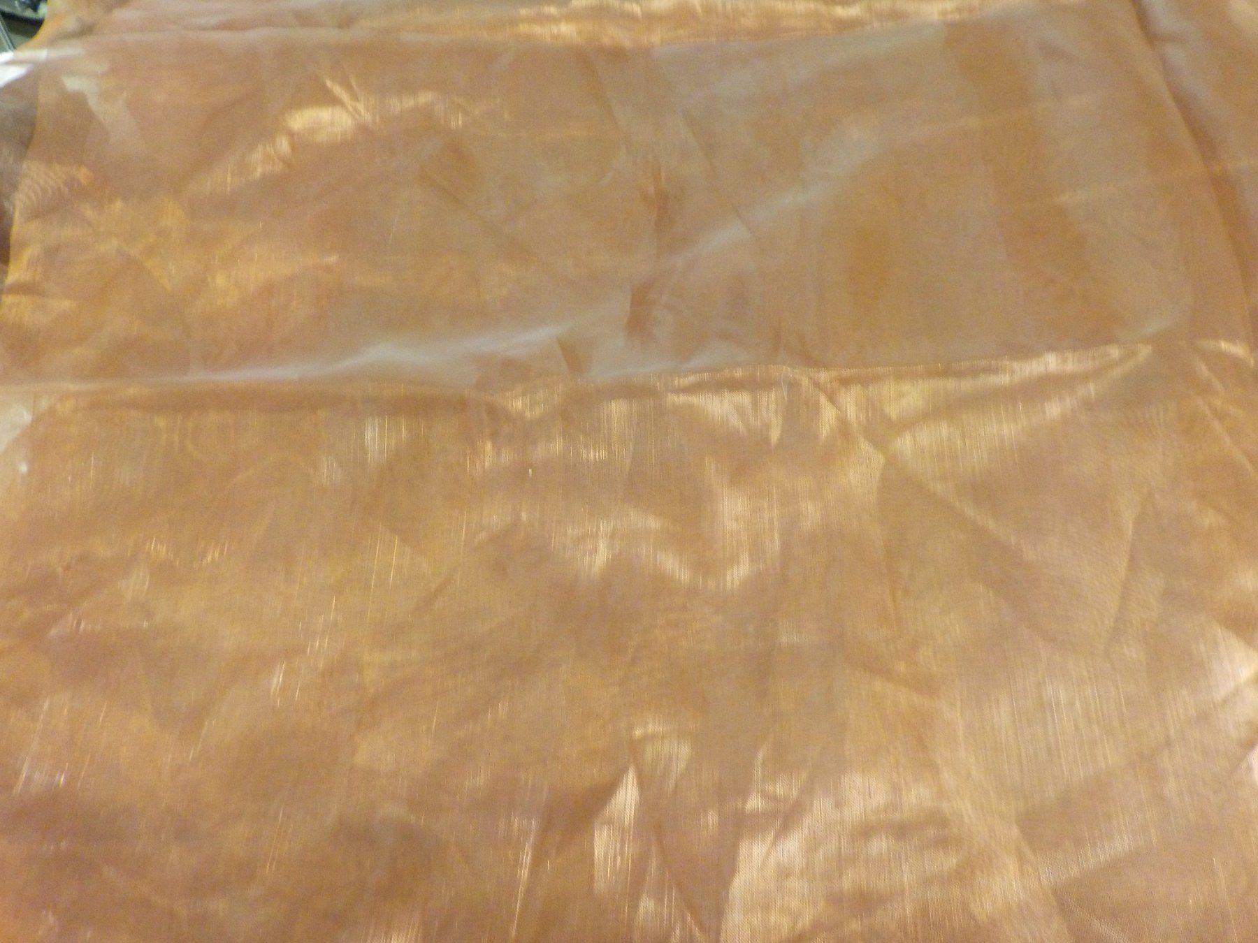 Tessuti: Ocker Organza Stoff (Stoff) – Nuovo (secondo la descrizione) da Muri b. Bern venduto da El5