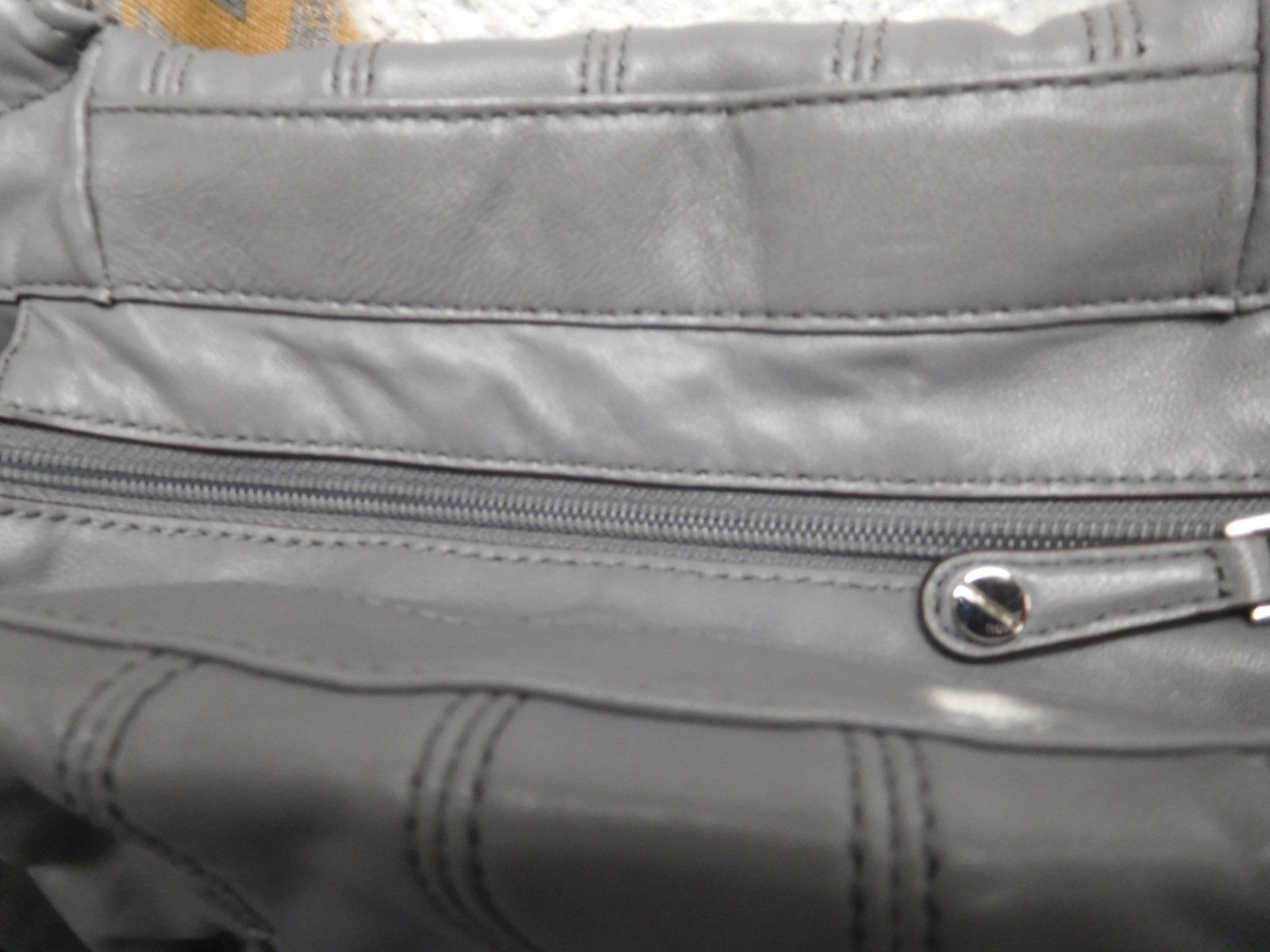 Michael Kors Borse da donna: Wunderschöne Echt Leder Tasche MICHAEL KORS grau NEU – Nuovo (secondo la descrizione) da Holziken venduto da Rupe 4