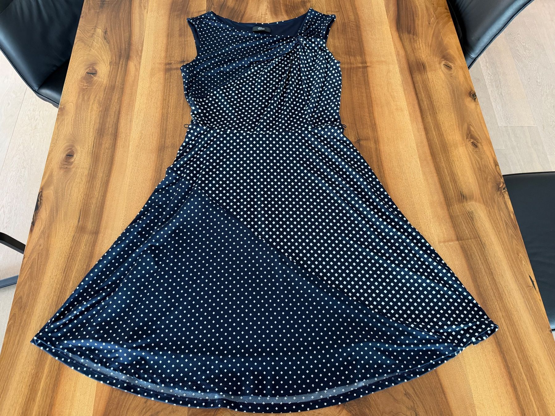 S.Oliver Kleider: Midikleid, s.Oliver, Grösse 38 – Gebraucht aus Haslen AI von s176