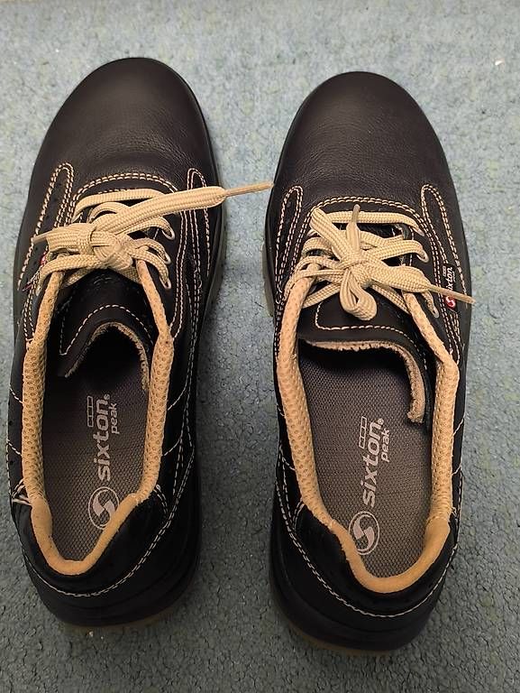 Scarpe da uomo: Sicherheitsschuhe Herren Gr.42 – Usato da Gams venduto da MissTraveller 2