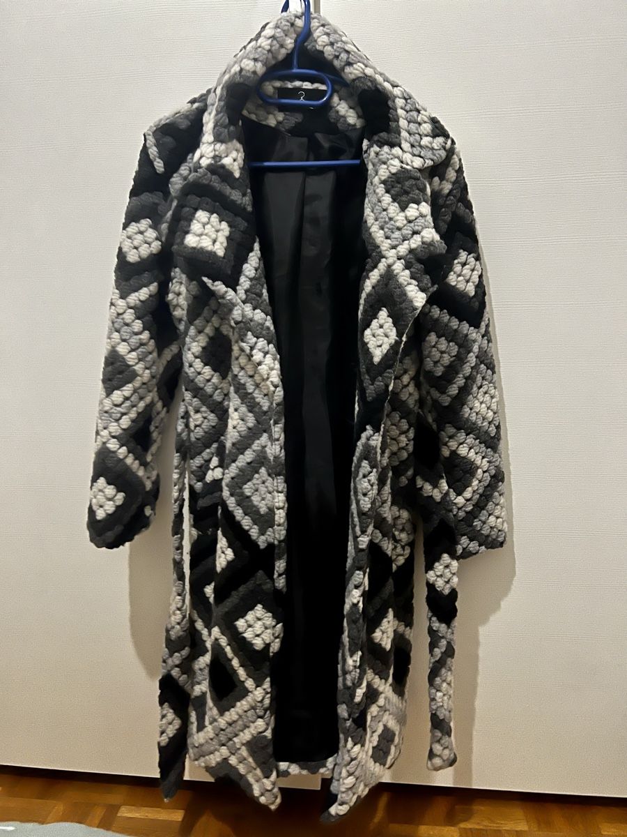 Cappotti: Elegante mantello – Nuovo (secondo la descrizione) da Bellinzona venduto da bul_mvy5 2