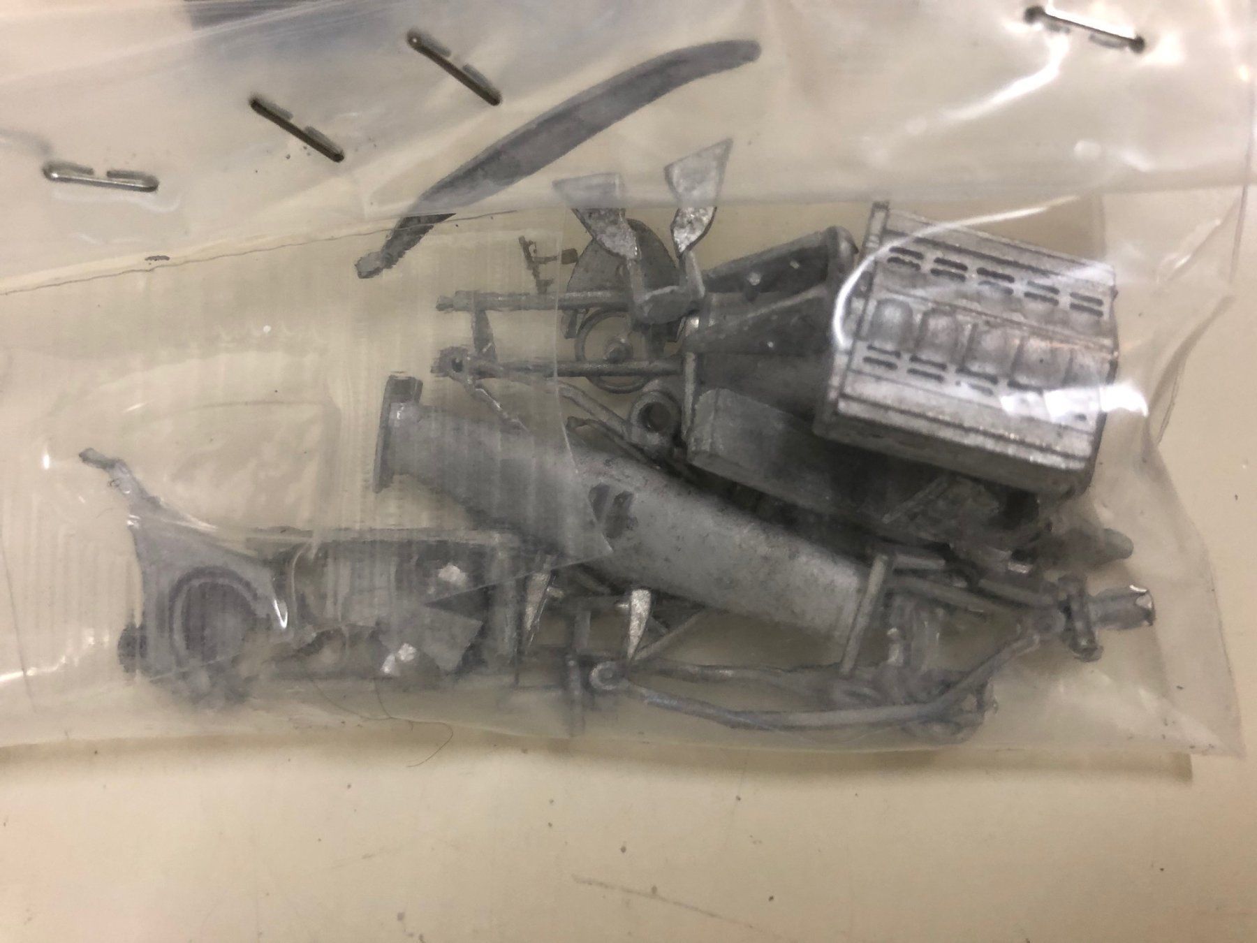 Ferrari Modellini d'auto: FDS-Kit Ferrari 1/43 – Nuovo e nell'imballaggio originale da Muttenz venduto da Gucci2005 8