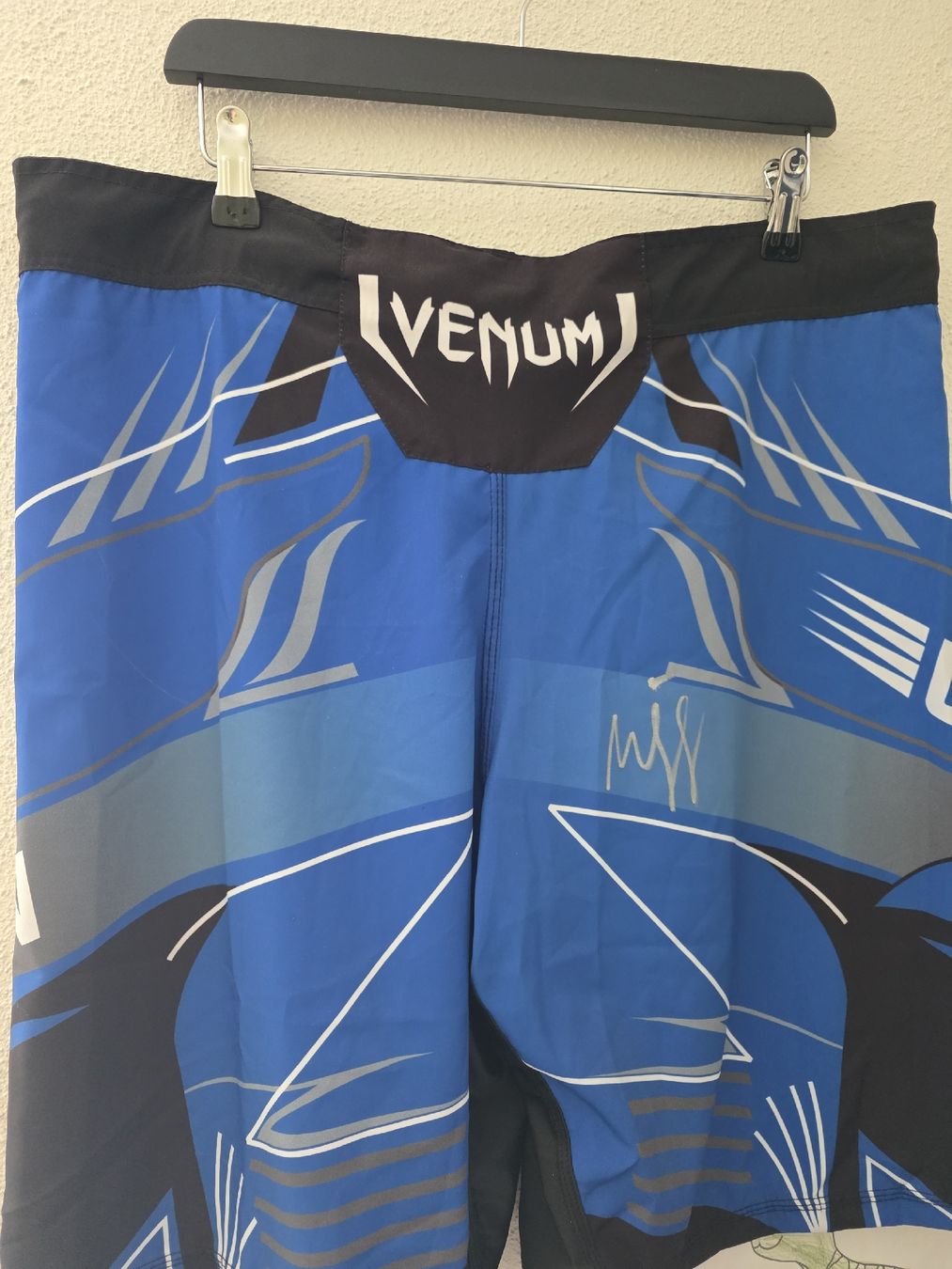 Autografi: Khamzat Chimaev signierte Shorts / UFC – Nuovo (secondo la descrizione) da Mauren venduto da MonsterxD