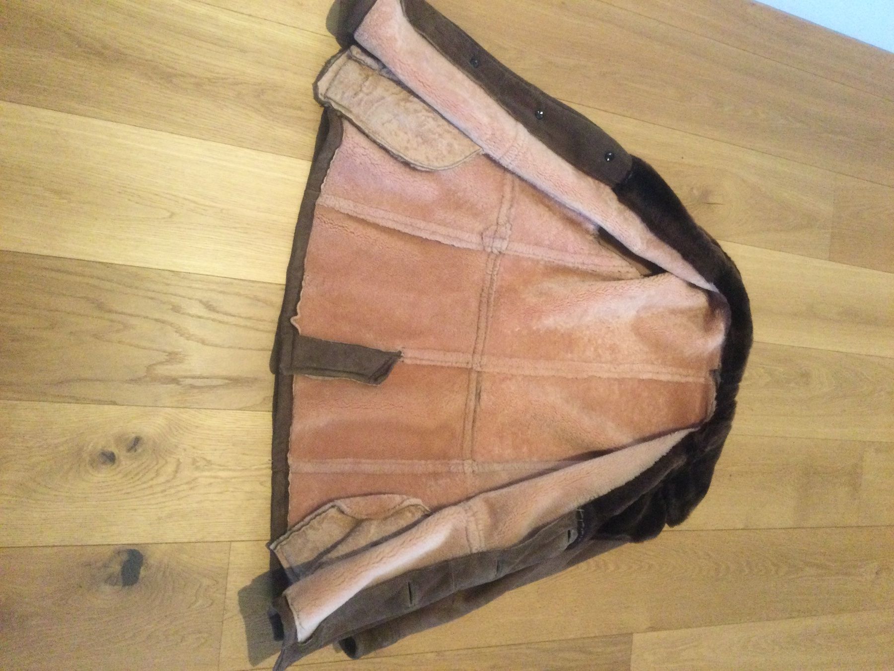 Cappotti: Mantel kurz 80 cm,  Lammfell – Usato da Bern venduto da HBYISIS 2