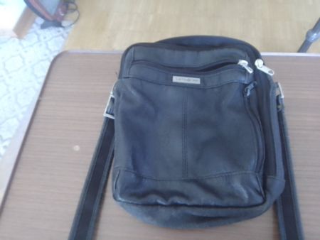 Leder umhangtasche vom samsonite