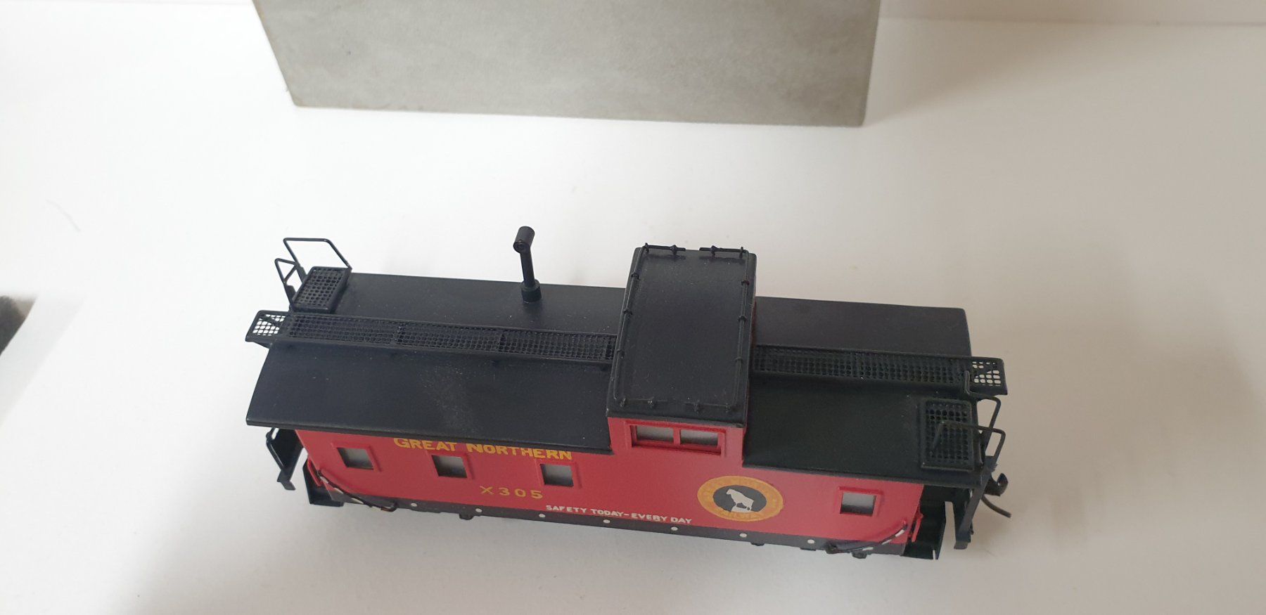 Modelleisenbahnen: Tenschodo Great Nothern Caboose  H0 – Gebraucht aus Neuenhof von ludovicco 1