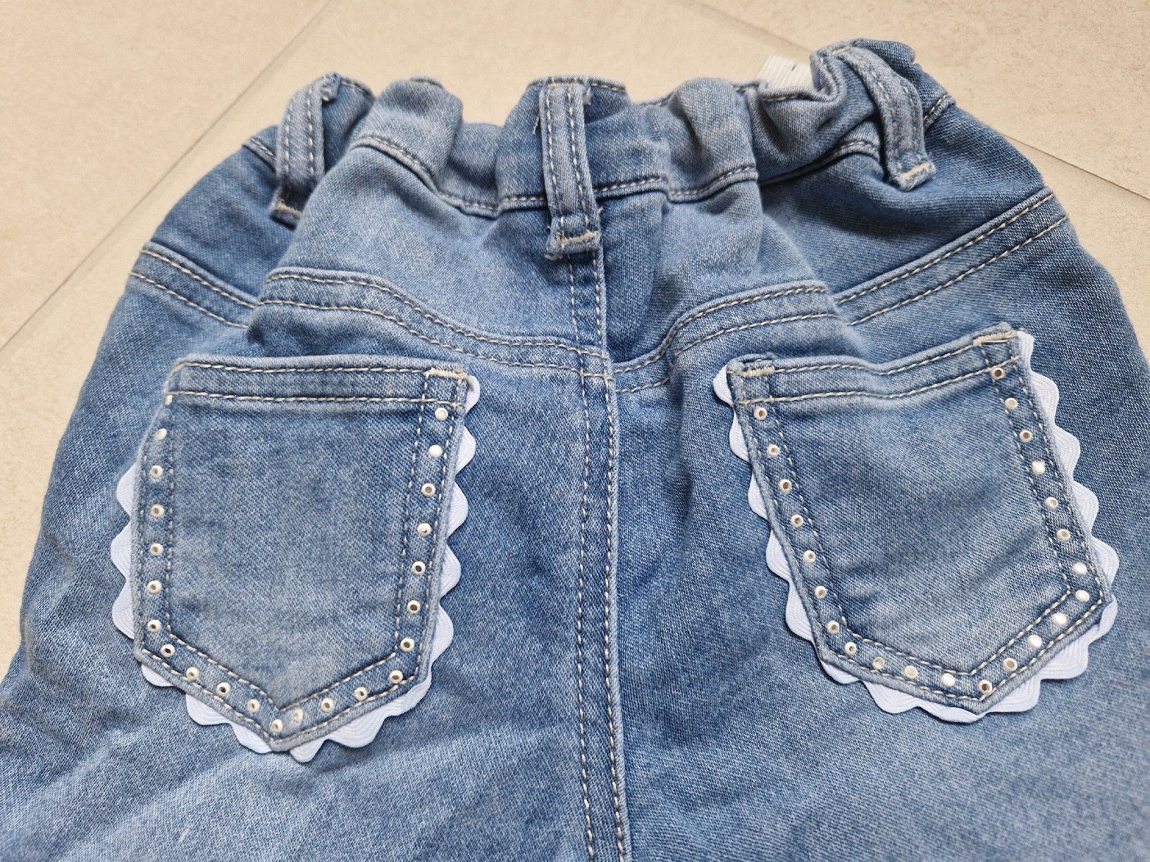 Pantaloni: Jeans, Gr. 86  v. Brums, 18 Mte, sehr herzig – Usato da Arlesheim venduto da Vera6