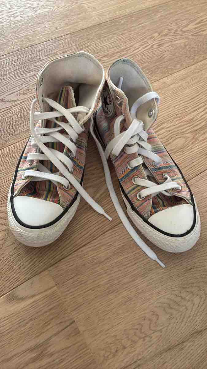 Converse Scarpe da uomo: Converse Chuck Taylor High Top 36.5 – Usato da Reinach BL venduto da marisne