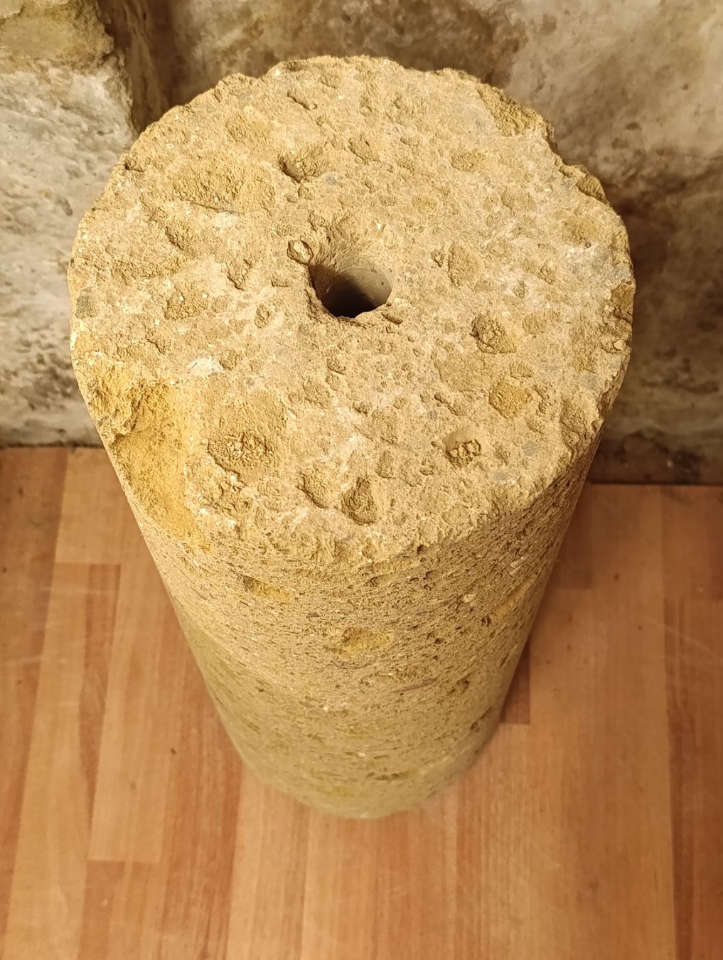 Sculture & Statue: Historische Säule aus Naturstein  – Usato da Hochfelden venduto da Relict 3