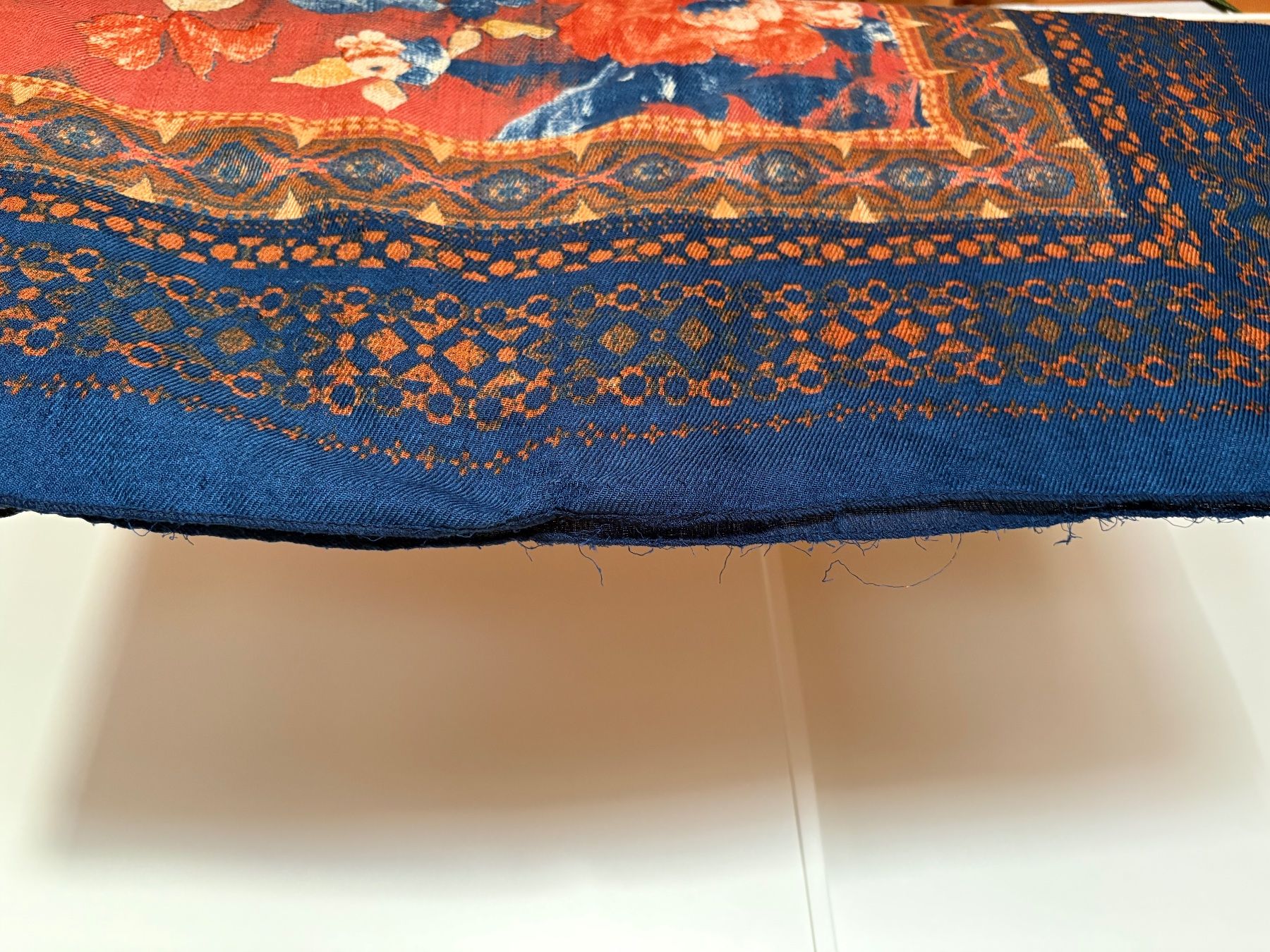 Foulard & Sciarpe: 3x Schale Damen – Usato da Chur venduto da smart.shopper 6