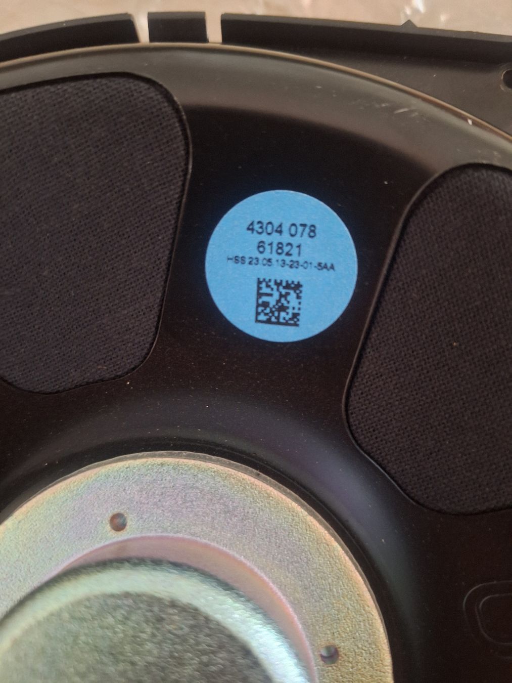Lautsprecher: BMW Subwoofer  – Gebraucht aus Strengelbach von Ist-van 1